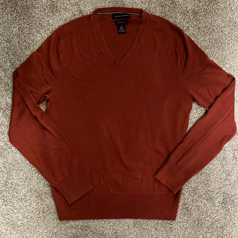Banana Republic Rust V-Neck Sweater